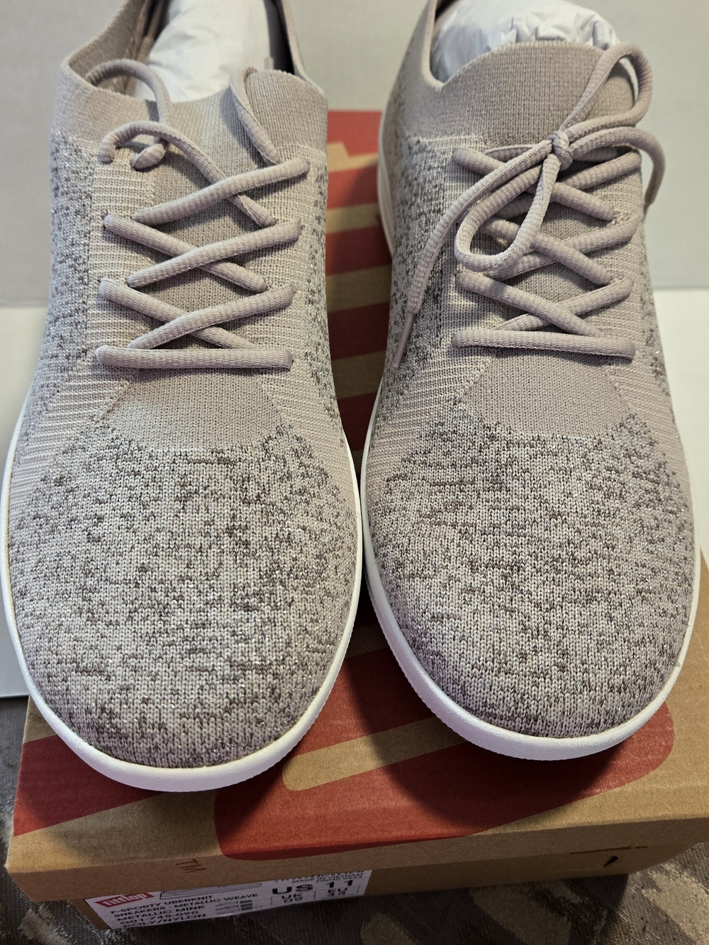 FitFlop Women's Size 11 Knit Lace-Up Sneakers in Light Mauve